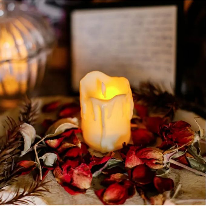 Simulation LED Candle Light Swing Electronic Tealight With Battery for Wedding Bar, House & Romantic Date Atmosphere & Decoration - Image 2